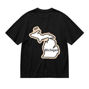 Michigan State Outline Graphic Tee in Black